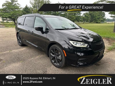 2025 Chrysler Pacifica Limited