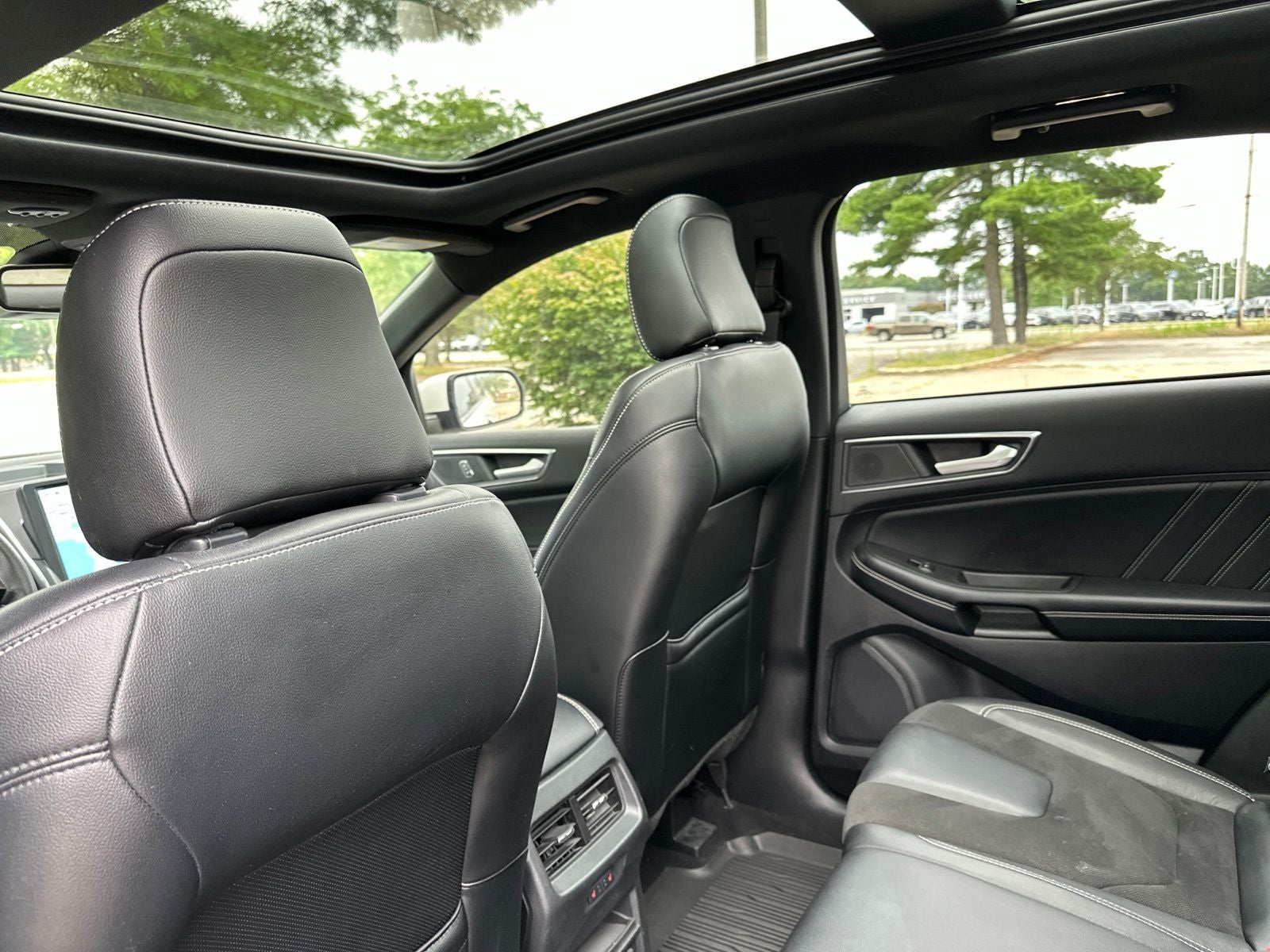 2022 Ford Edge ST