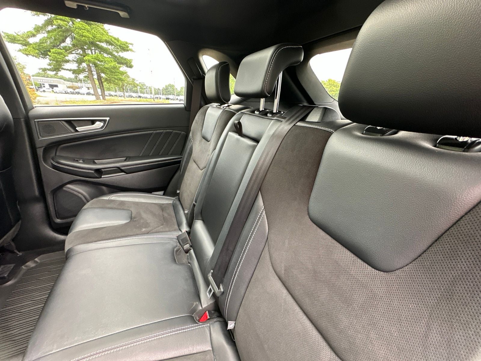 2022 Ford Edge ST