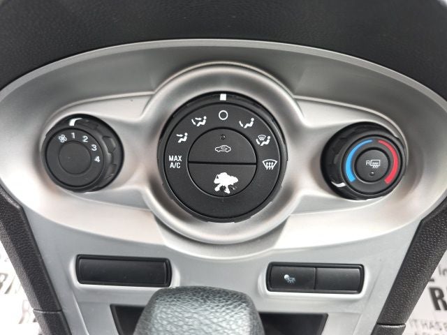 2016 Ford Fiesta SE