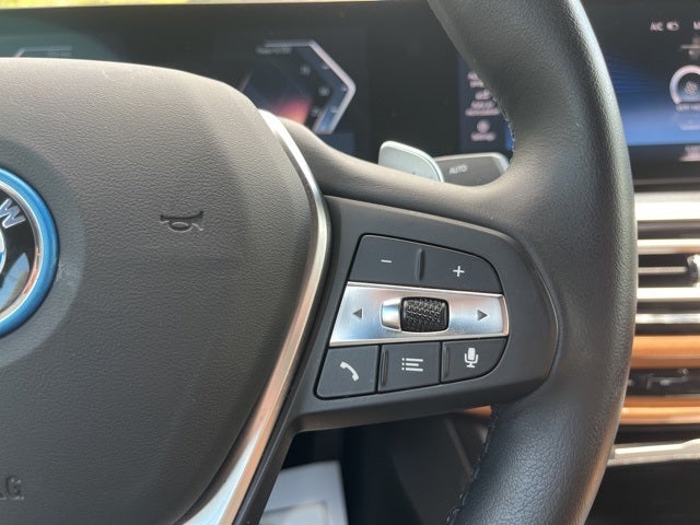 2023 BMW 3 Series 330e xDrive