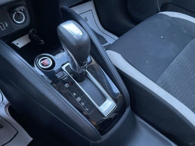 2021 Nissan Versa 1.6 SV