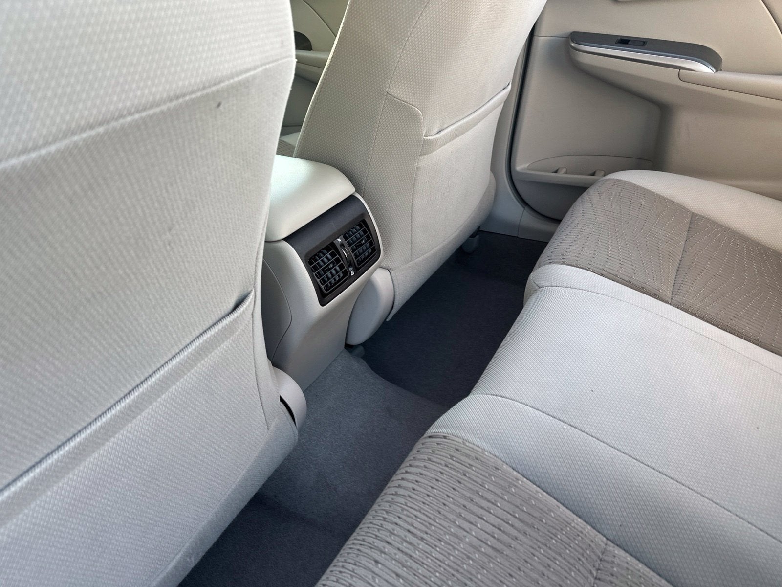 2013 Toyota Camry Hybrid XLE