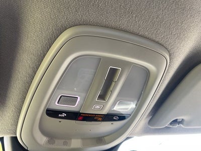 2025 Volvo XC40 B5 Core