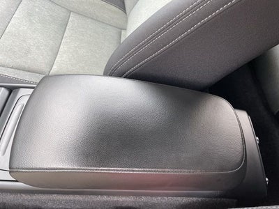 2023 Volvo XC40 B5 Core