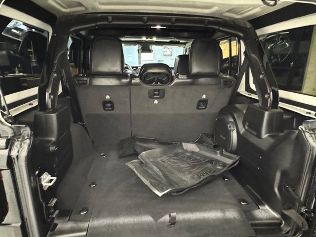 2021 Jeep Wrangler Unlimited Sahara High Altitude