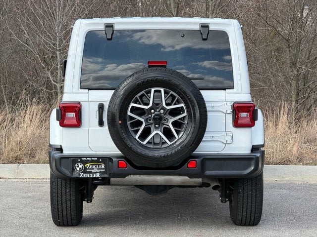 2024 Jeep Wrangler Sahara