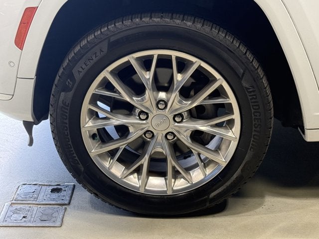 2021 Jeep Grand Cherokee L Summit