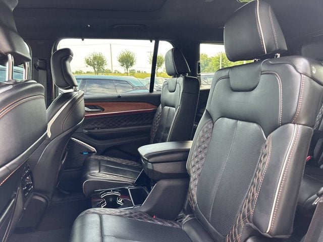 2023 Jeep Grand Cherokee L Summit Reserve