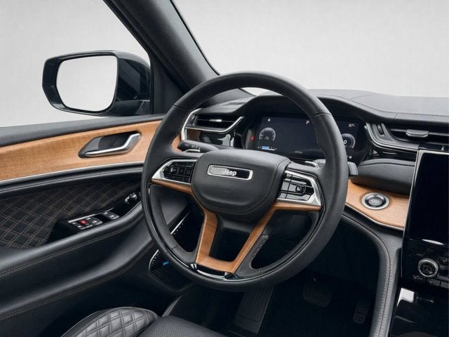 2023 Jeep Grand Cherokee L Summit Reserve