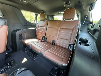 2023 GMC Yukon XL Denali Ultimate