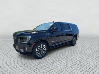 2023 GMC Yukon XL Denali Ultimate