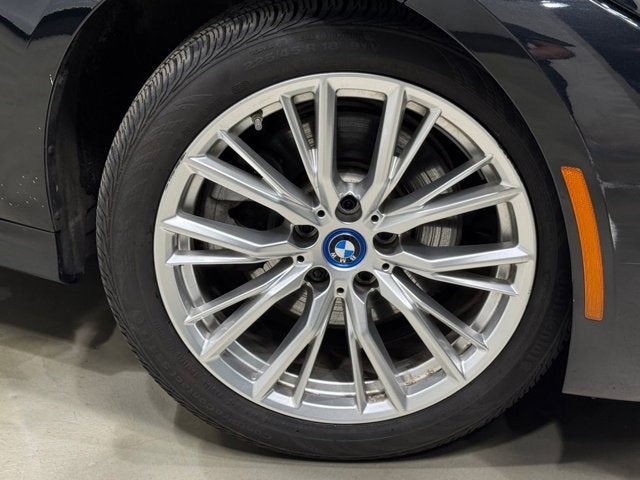 2023 BMW 3 Series 330e xDrive