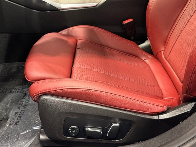 2025 BMW 3 Series 330i xDrive