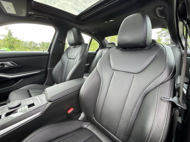 2023 BMW 3 Series 330i xDrive