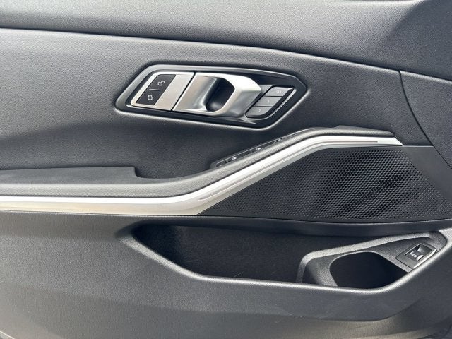 2023 BMW 3 Series 330i xDrive