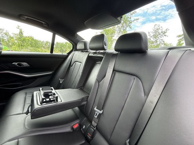 2023 BMW 3 Series 330i xDrive