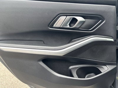 2023 BMW 3 Series 330i xDrive
