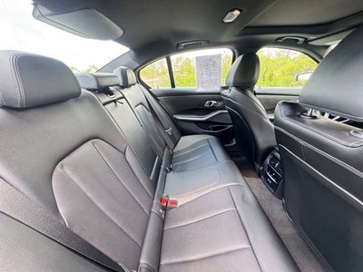 2024 BMW 3 Series 330i xDrive