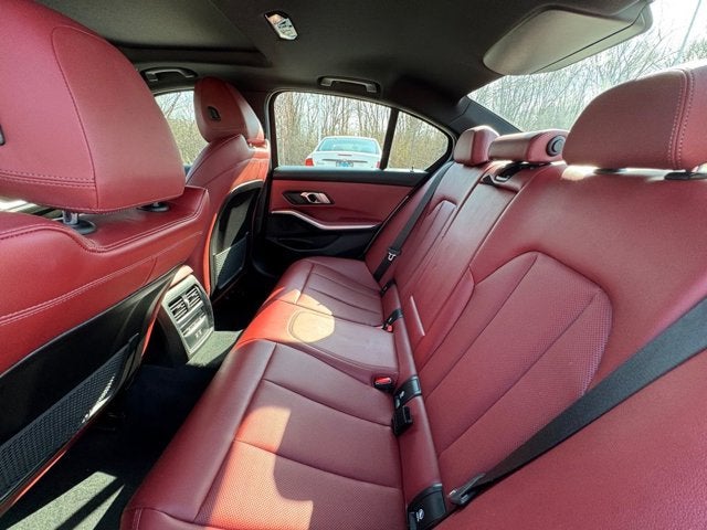2023 BMW 3 Series 330i xDrive
