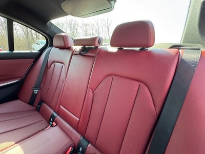 2023 BMW 3 Series 330i xDrive