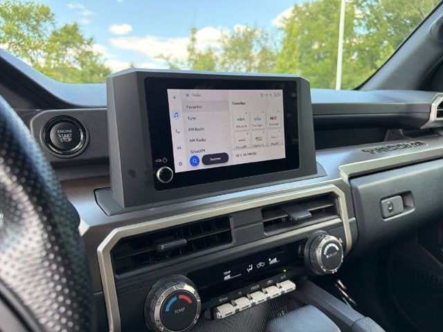 2024 Toyota Tacoma 4WD SR5