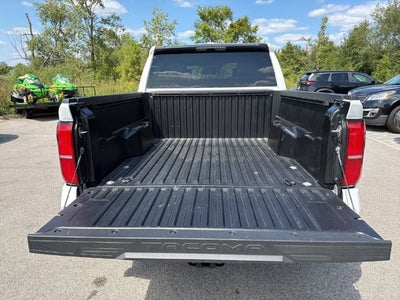 2024 Toyota Tacoma 4WD SR5