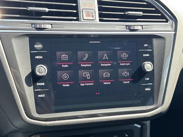 2024 Volkswagen Tiguan SE R-Line Black