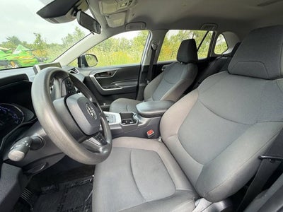 2024 Toyota RAV4 Hybrid LE