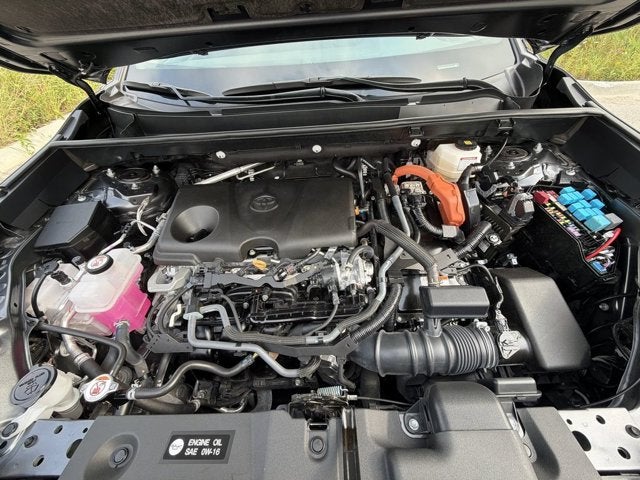 2024 Toyota RAV4 Hybrid LE