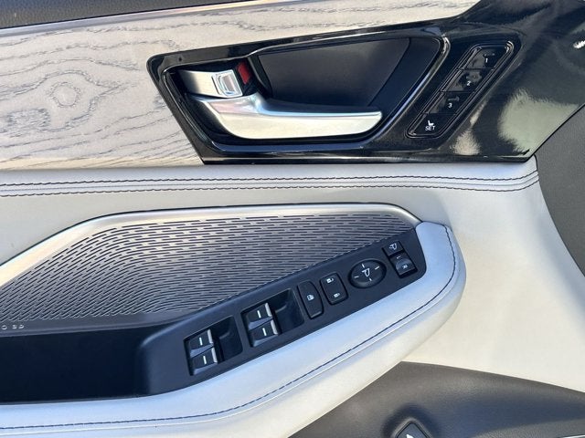 2023 Acura MDX w/Advance Package
