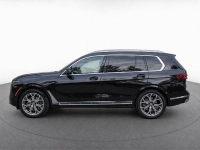 2025 BMW X7 xDrive40i