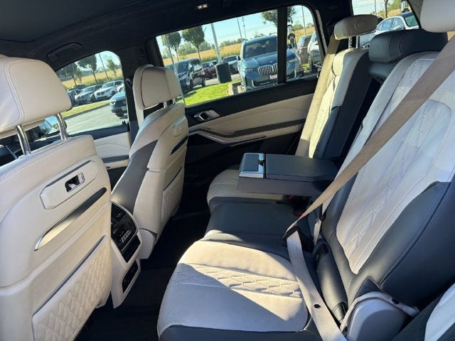 2023 BMW X7 xDrive40i