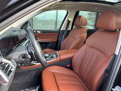 2024 BMW X7 xDrive40i