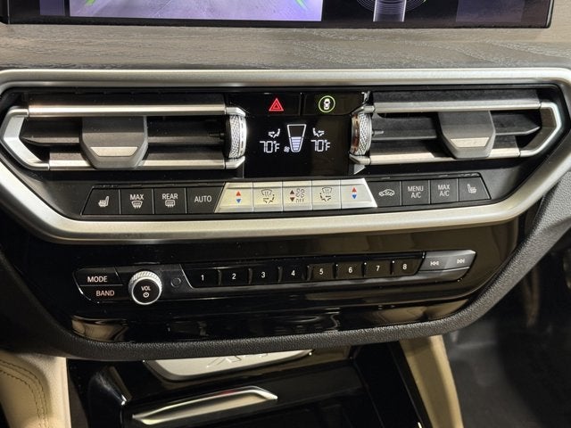 2023 BMW X4 xDrive30i