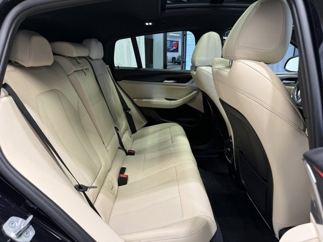 2023 BMW X4 xDrive30i