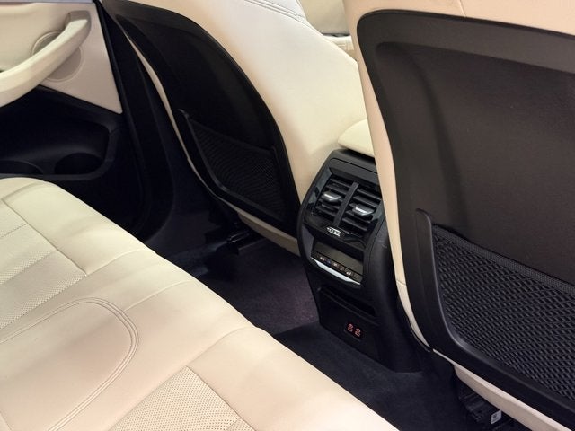 2023 BMW X4 xDrive30i