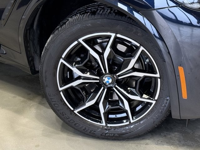2023 BMW X4 xDrive30i