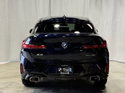 2023 BMW X4 xDrive30i