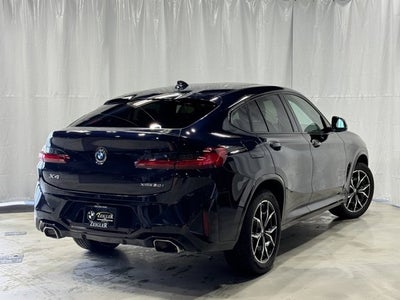 2023 BMW X4 xDrive30i
