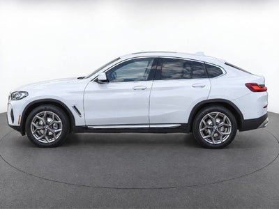 2024 BMW X4 xDrive30i