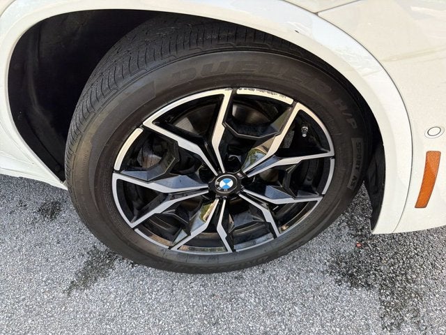 2024 BMW X4 xDrive30i