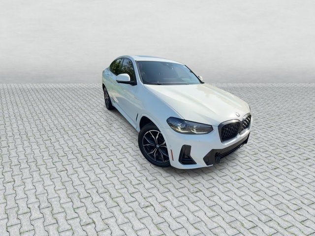 2024 BMW X4 xDrive30i