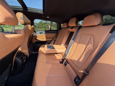 2024 BMW X4 xDrive30i