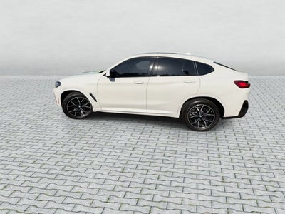 2024 BMW X4 xDrive30i