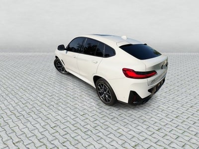 2024 BMW X4 xDrive30i