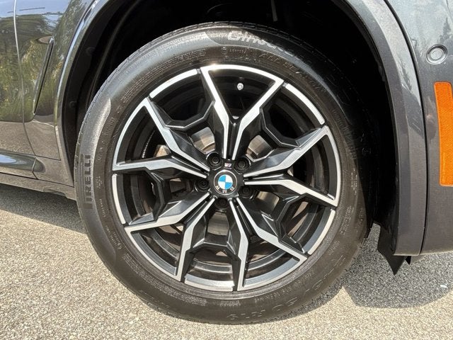 2024 BMW X4 xDrive30i