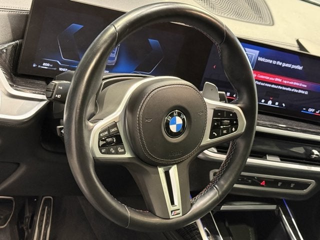 2025 BMW X7 M60i