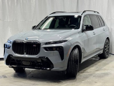 2025 BMW X7 M60i