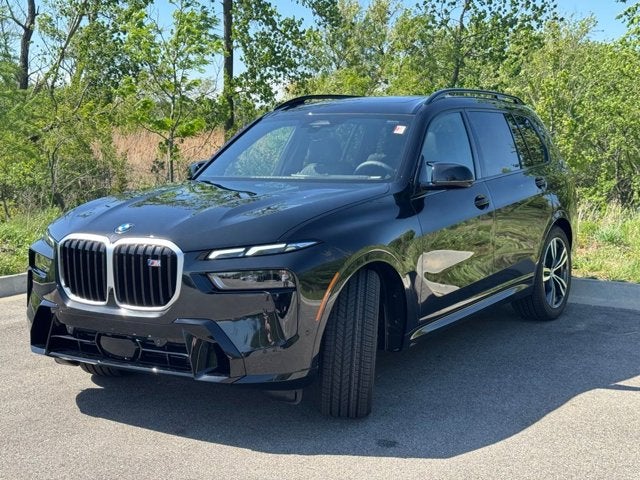 2026 BMW X7 M60i